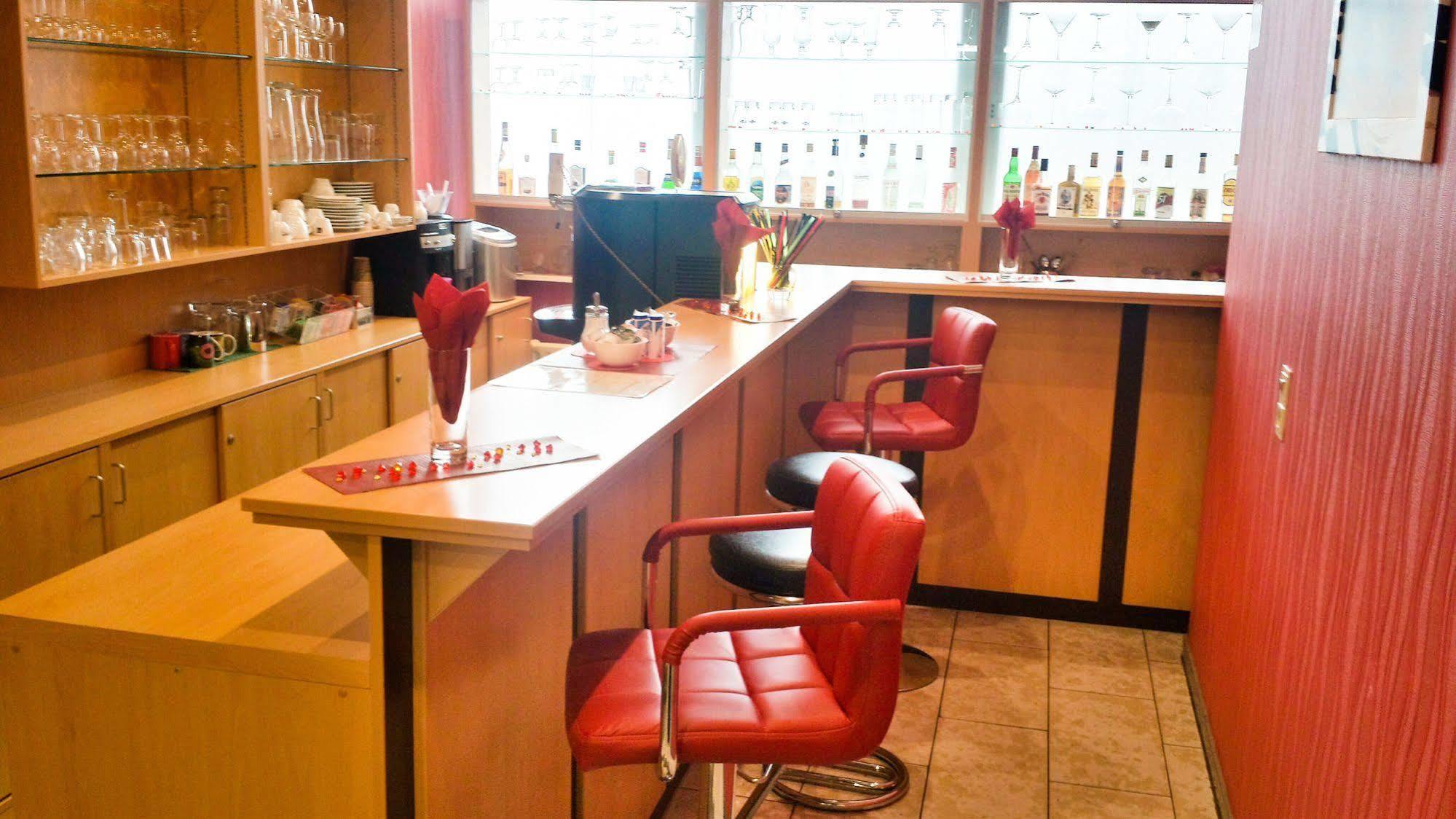 奥铂尔酒店 伊达尔-奥伯施泰因 外观 照片